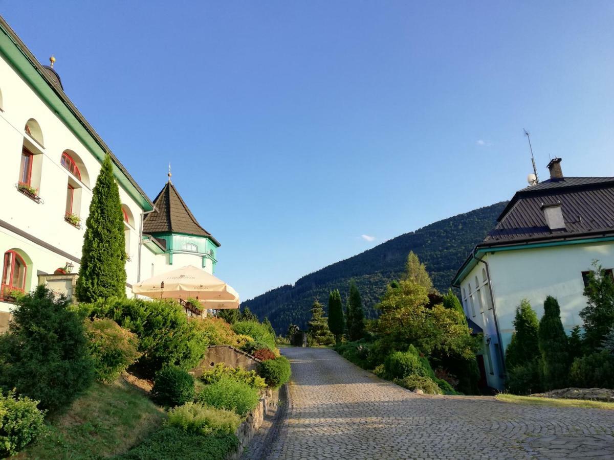 Hotel Zlaty Orel Ostravice Dış mekan fotoğraf